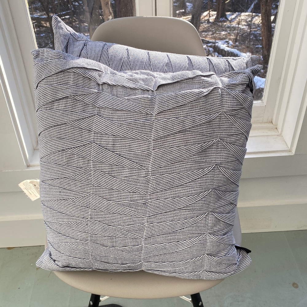 TWO Navy and White Tahari Home Pillows w/Inserts